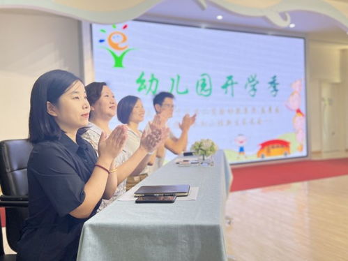 初心如磐育幼苗 立德树人担使命——济南市历下区幼儿园党代表志愿服务队教育咨询显担当